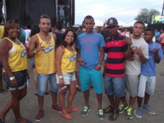 Oktober 10 Anos